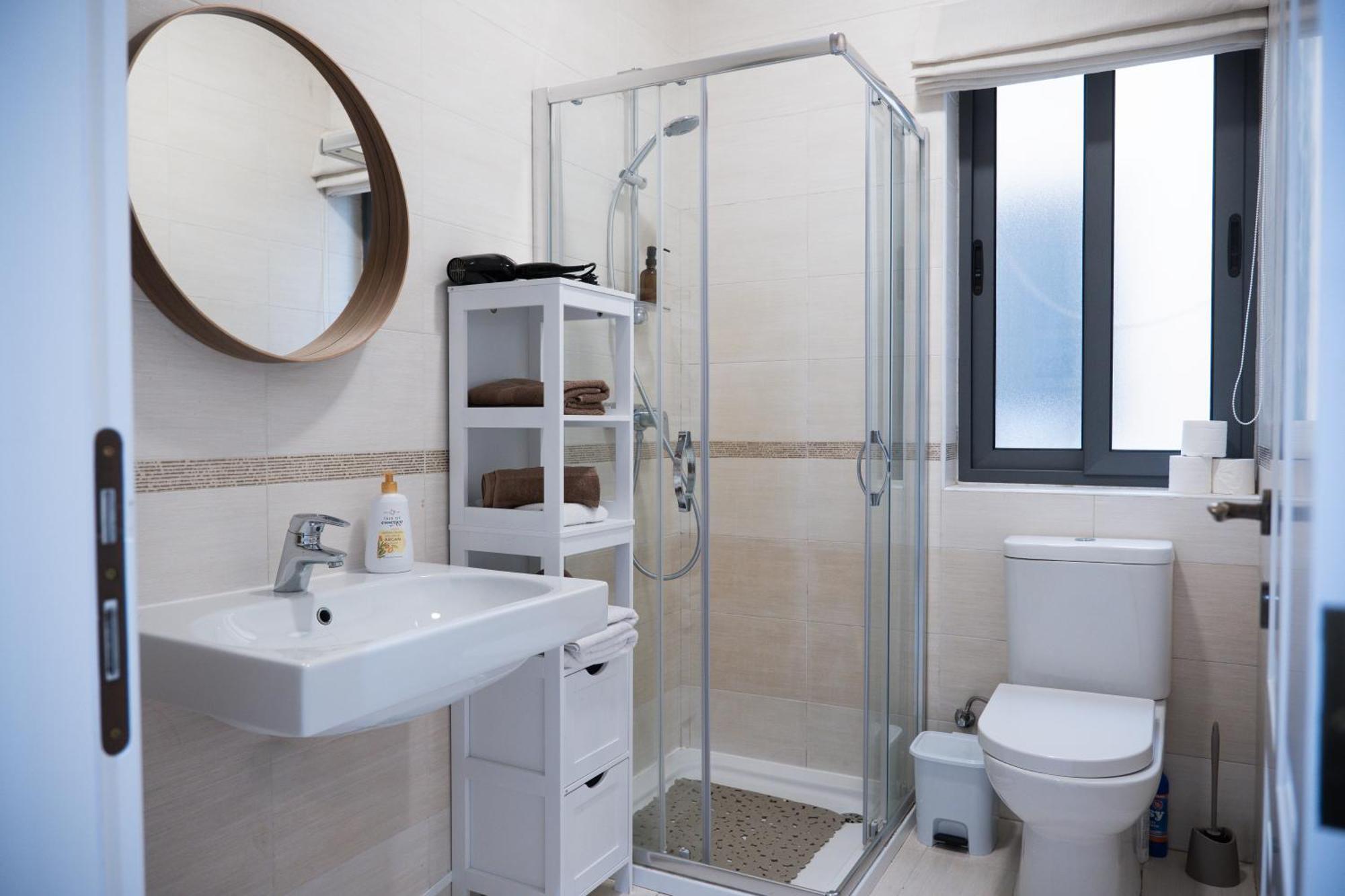 Apartman Golden Harbour - 2 Bedrooms, 2 Bathrooms *